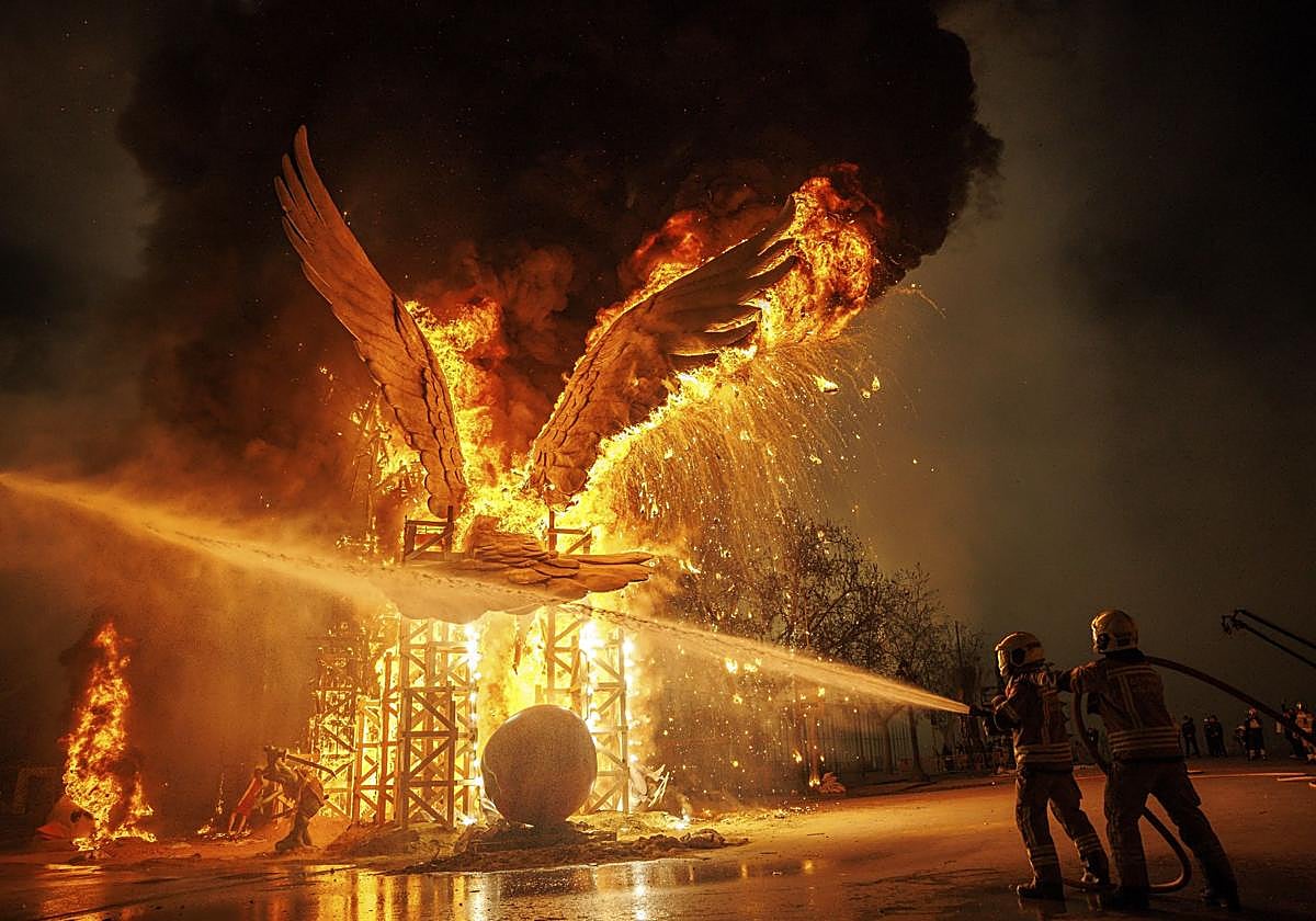 Cremà | Horario de la cremà de las fallas de Valencia barrio por barrio ...
