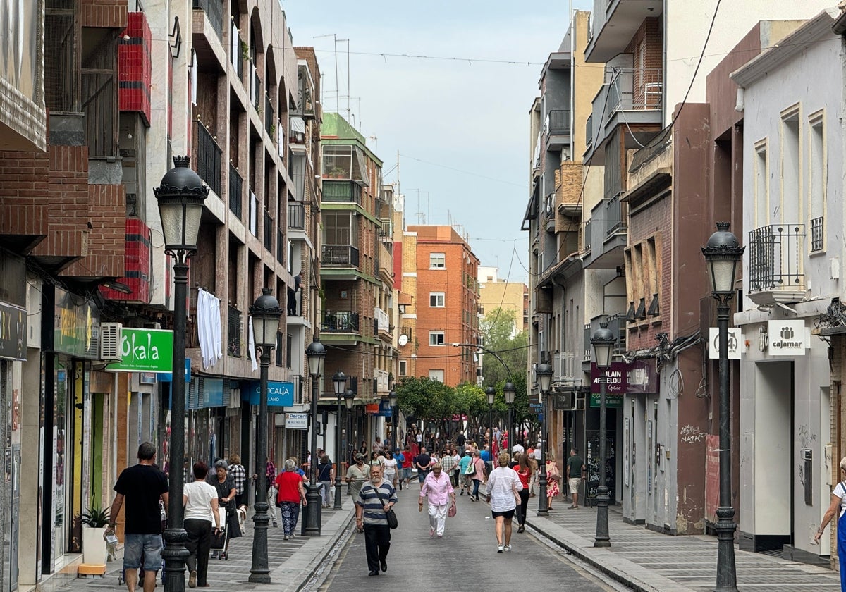 Calle Mayor de Paterna.