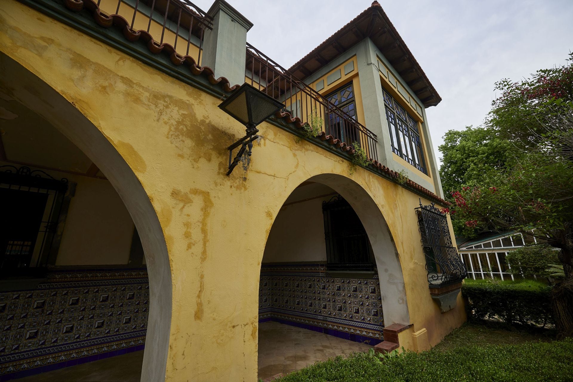 FOTOS | Así es por dentro Villa Amparo, el chalet okupado en Rocafort