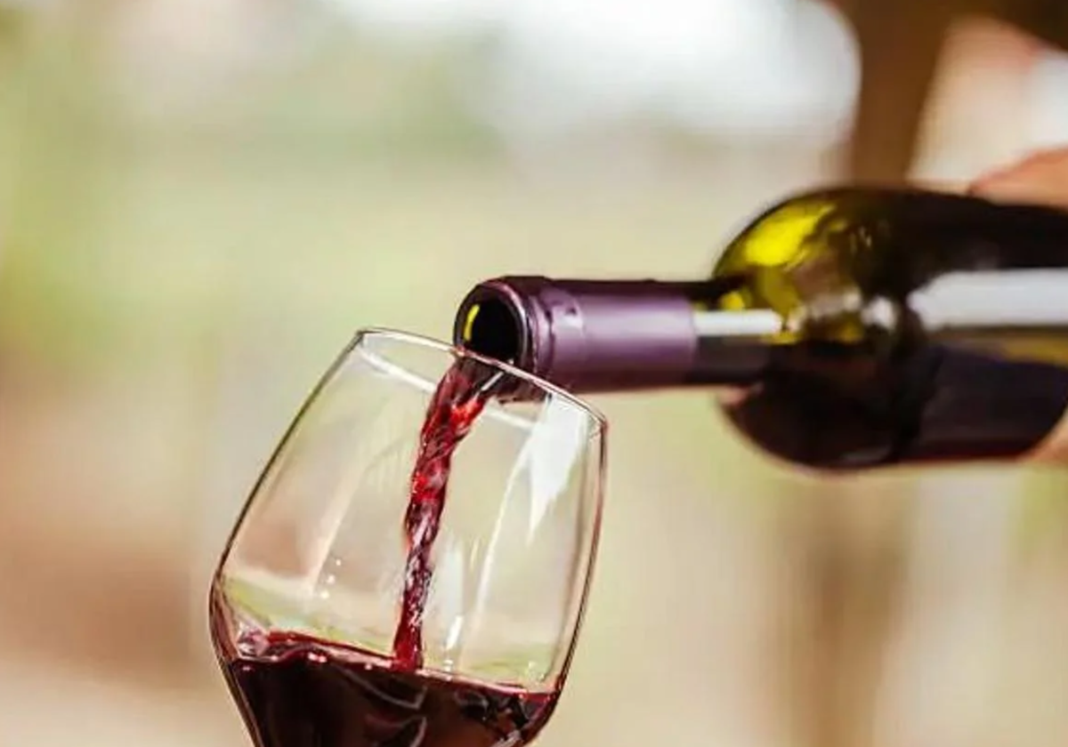 Ni el vino ni el zumo: la bebida que más sube el azúcar en sangre