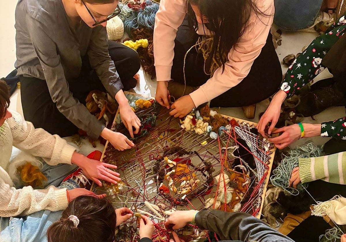 Masterclasses abiertas en el Almudín sobre la obra de la artista neerlandesa Claudy Jongstra
