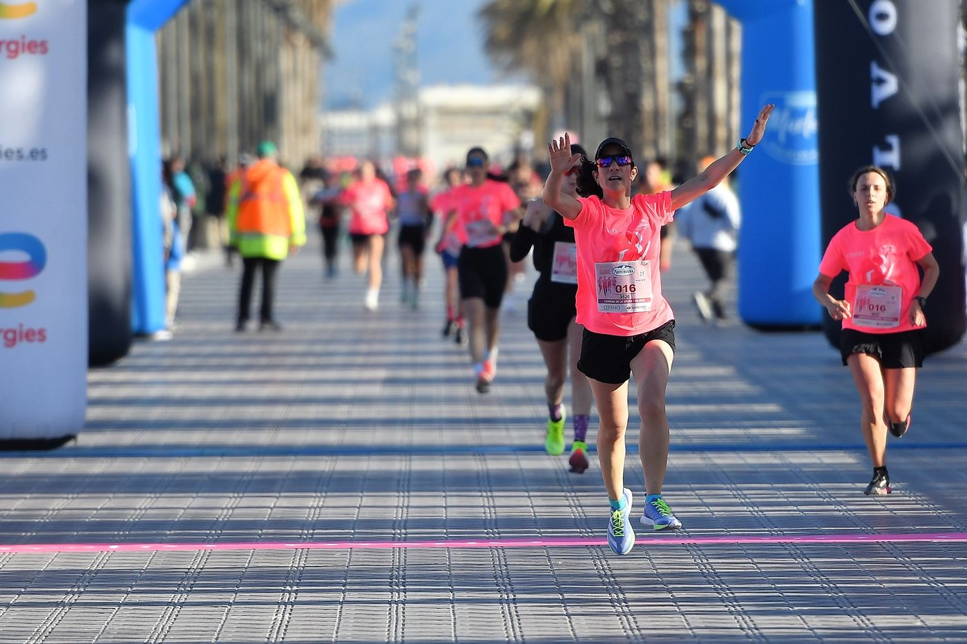Búscate en la Carrera de la Mujer 2025