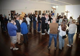 Sala de eexposiciones con la muestra de Costa.