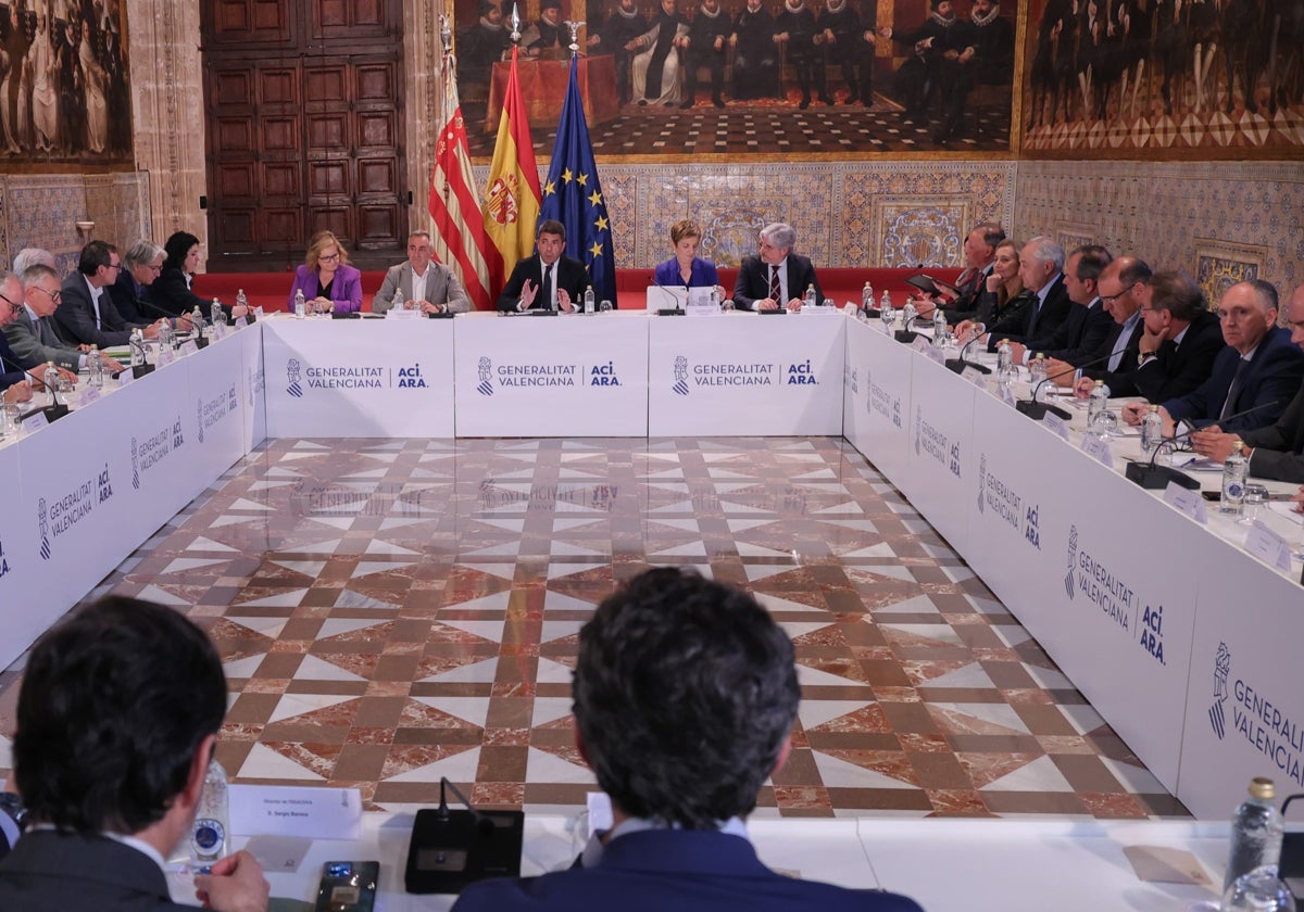 Empresarios y sindicatos valencianos mandan deberes a Europa ante los aranceles de Trump