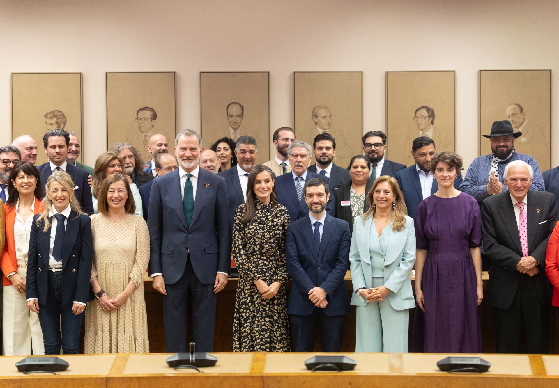 Letizia deslumbra en el Día Internacional del Pueblo Gitano con un look reutilizado