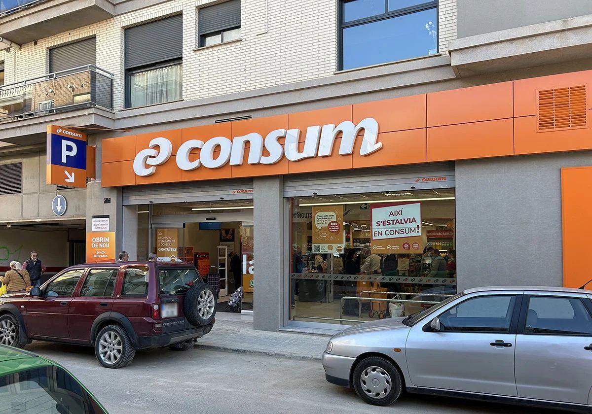 Una tienda de Consum, imagen de archivo.
