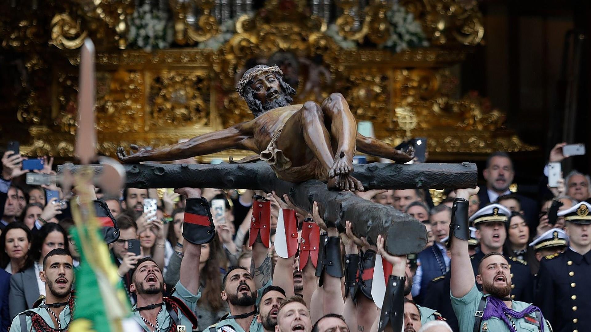 Procesiones Semana Santa 2025 donde ver | Dónde seguir la Semana Santa 2025  por televisión | Las Provincias