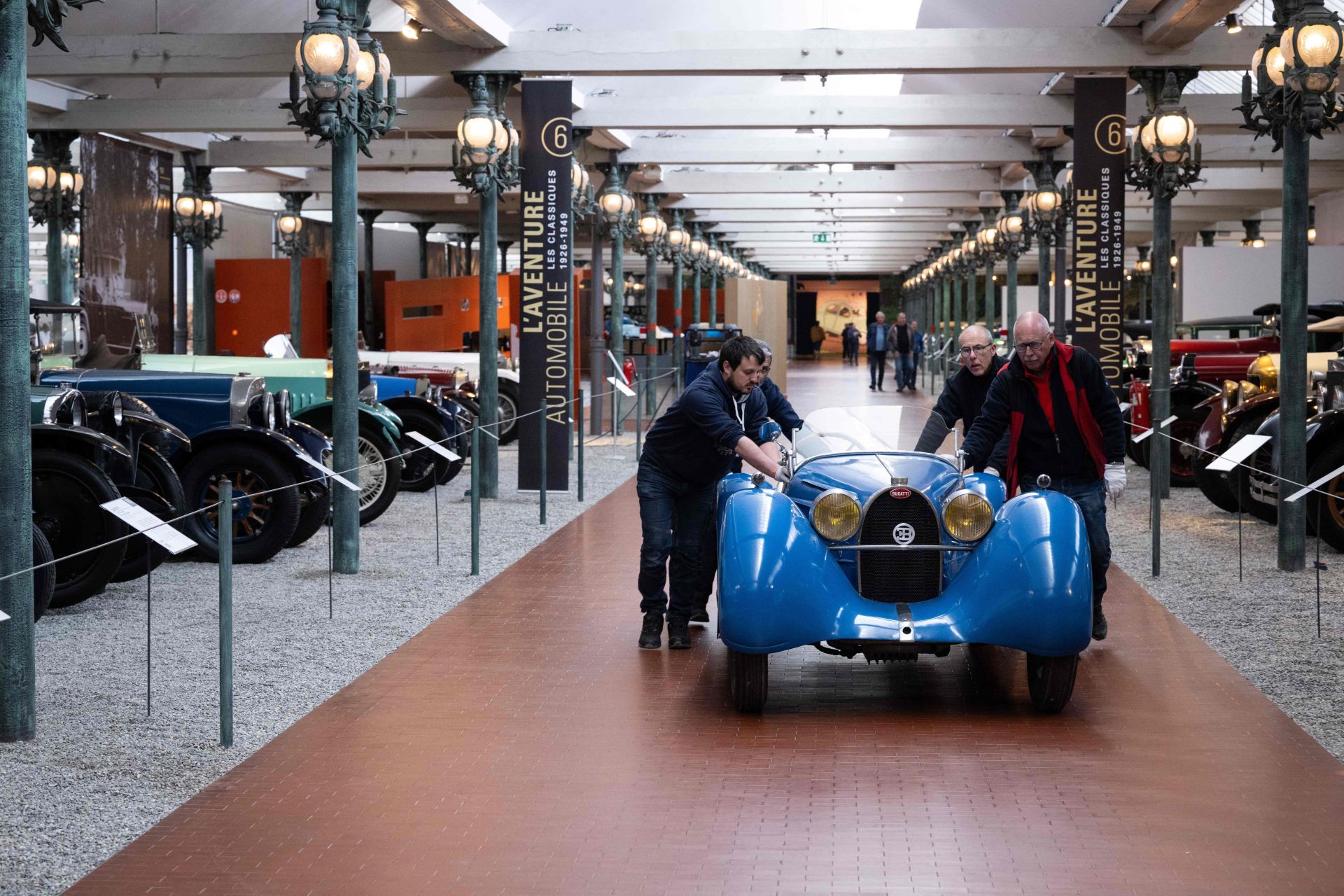 La familia Schlumpf: Así es la mayor colección de coches de época del mundo