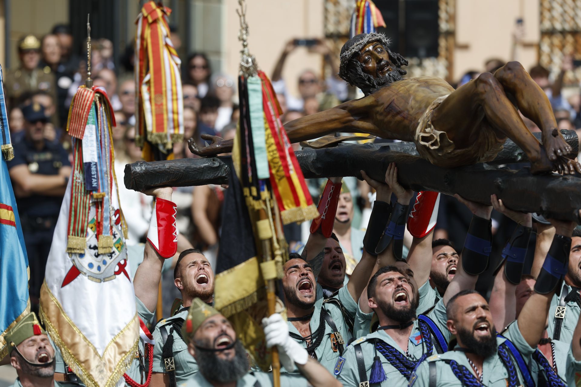 Las mejores fotos de la Legión en la Semana Santa de Málaga 2025