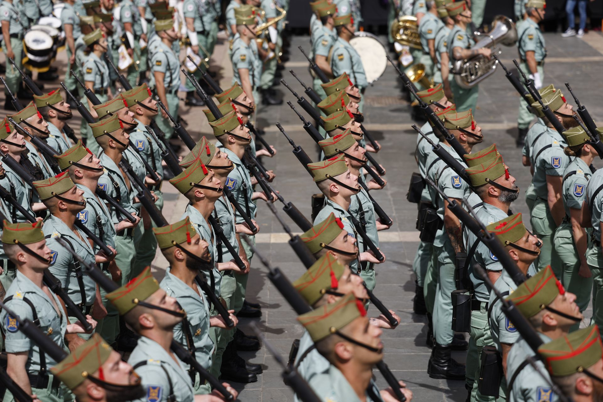 Las mejores fotos de la Legión en la Semana Santa de Málaga 2025