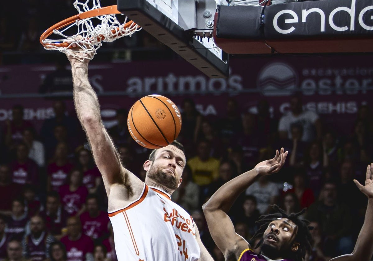 El Valencia Basket iguala el físico del Lleida para meterse en el playoff