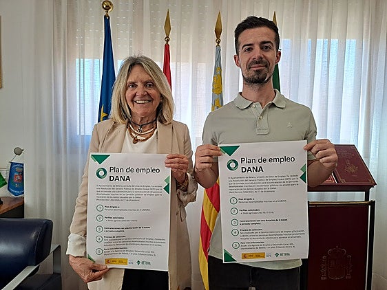 La alcaldesa y el edil de Empleo.