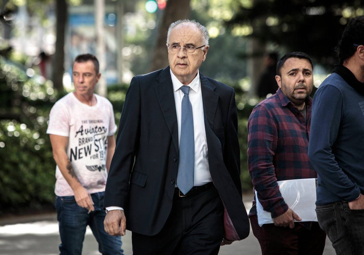 El juez encarga a la Guardia Civil una investigación de los 600.000 euros de Blasco en Suiza