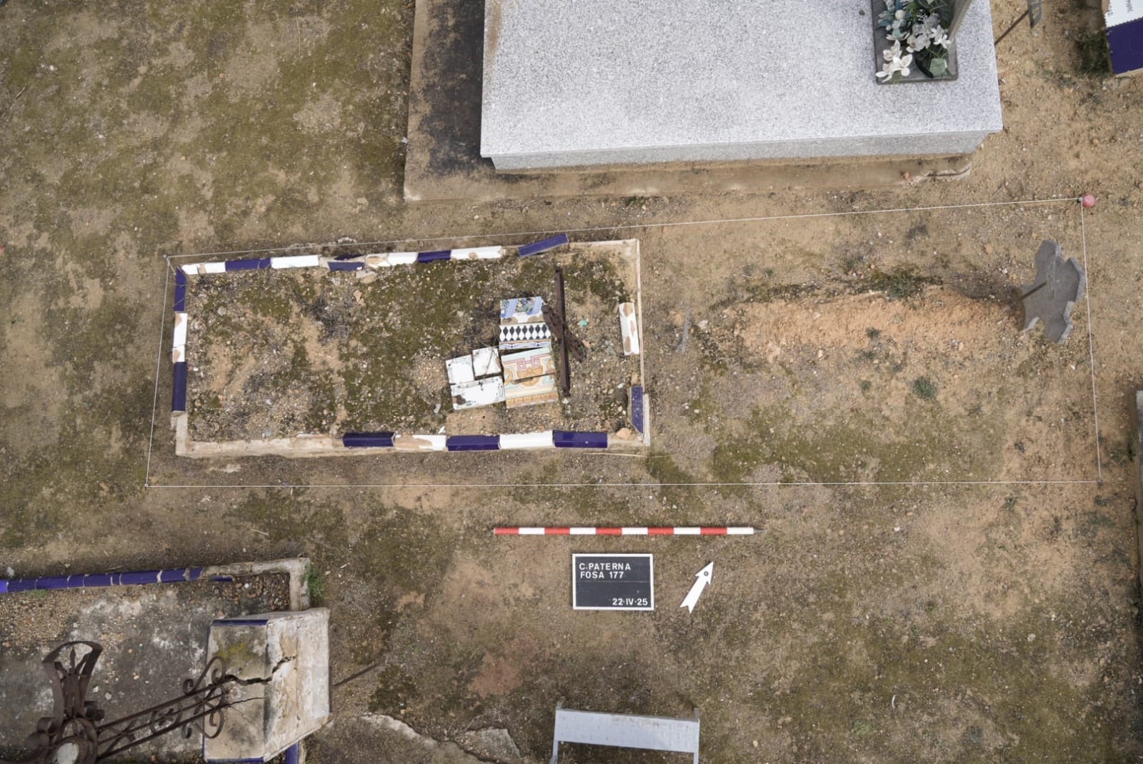 Arrancan los trabajos de exhumación de la fosa 177 del Cementerio de Paterna para encontrar a dos vecinos de Xàtiva