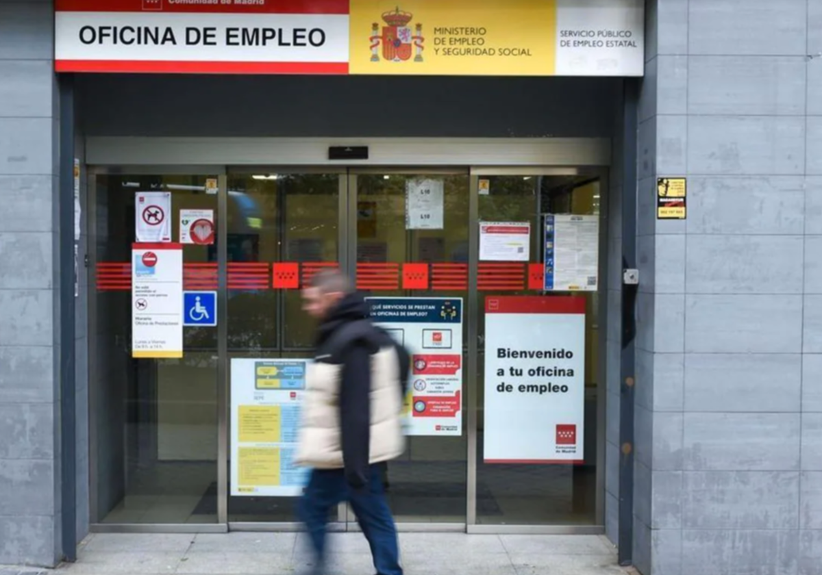El SEPE avisa: no se podrá compaginar un subsidio o el paro con un empleo si se incumple este requisito