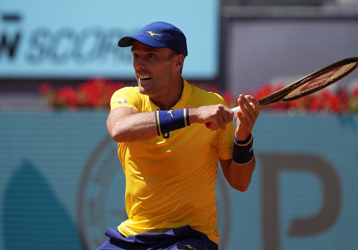 Bautista, durante su partido contra Zverev en el Mutua Madrid Open.