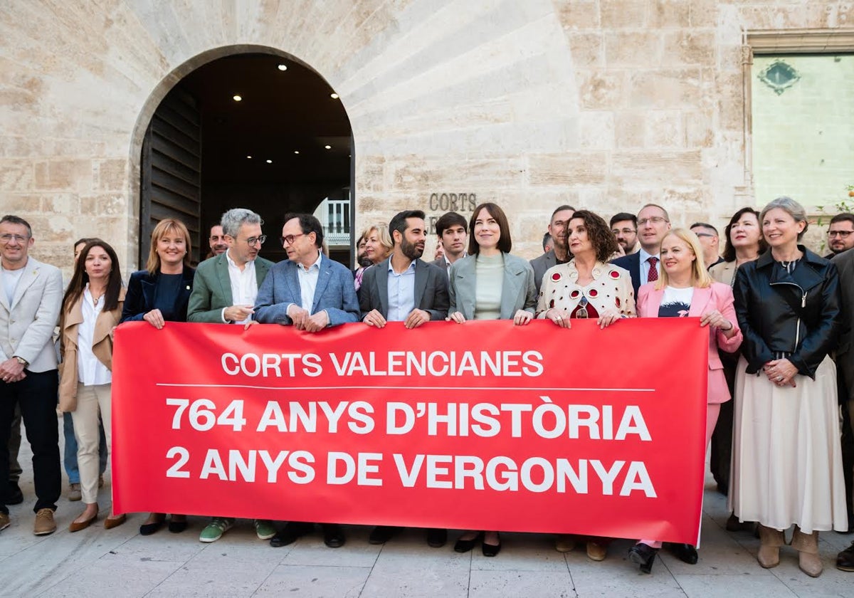 Morant acusa a Mazón de «regalar» el poder a Vox para impedir que se celebre el Día de Les Corts