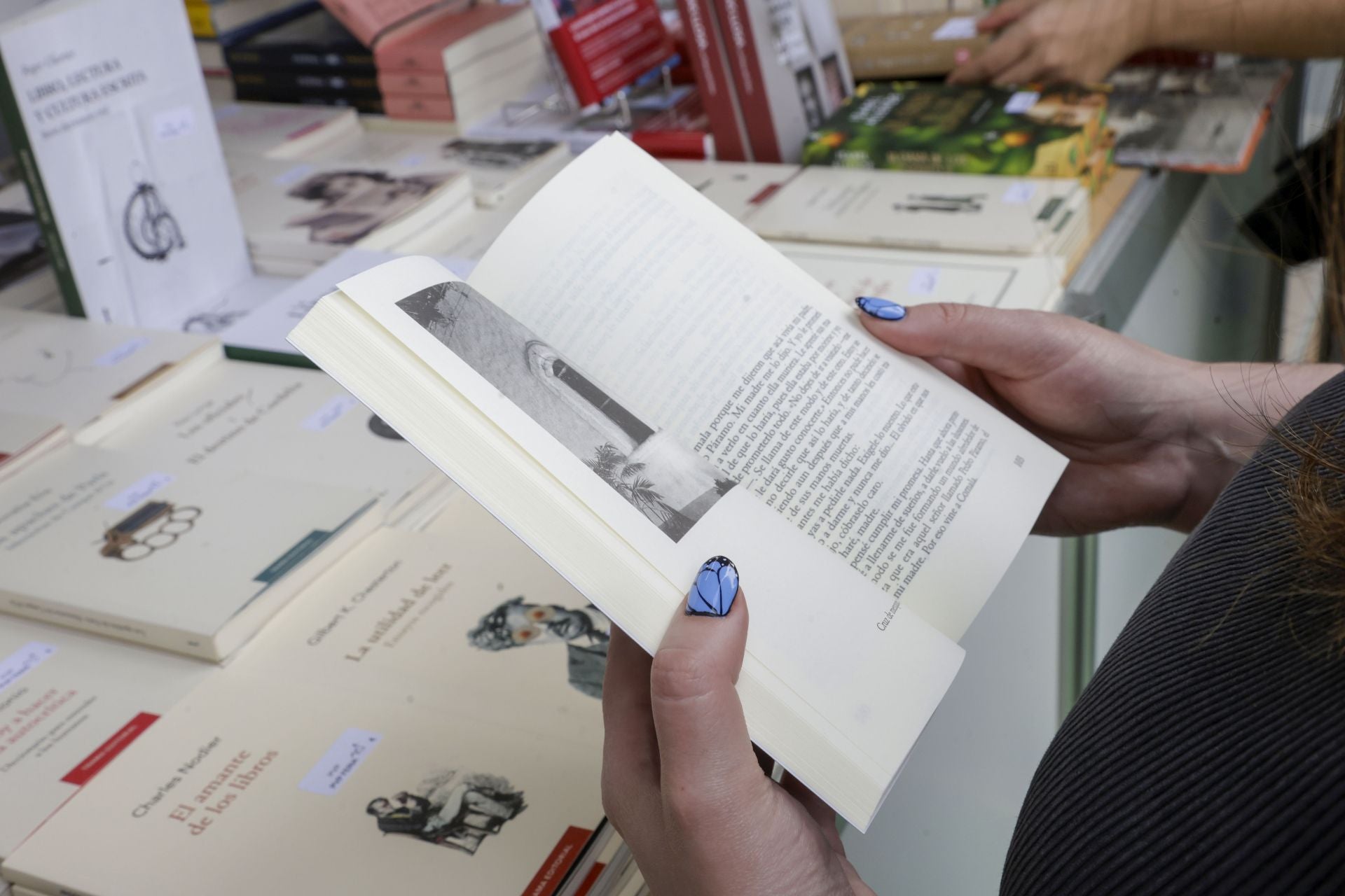 Éxito en la primera gran mañana de la Fira del Llibre