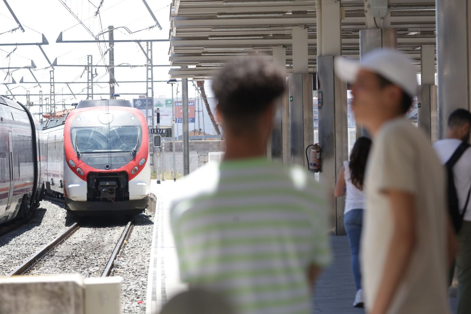 FOTOS | El día después del apagón en Valencia