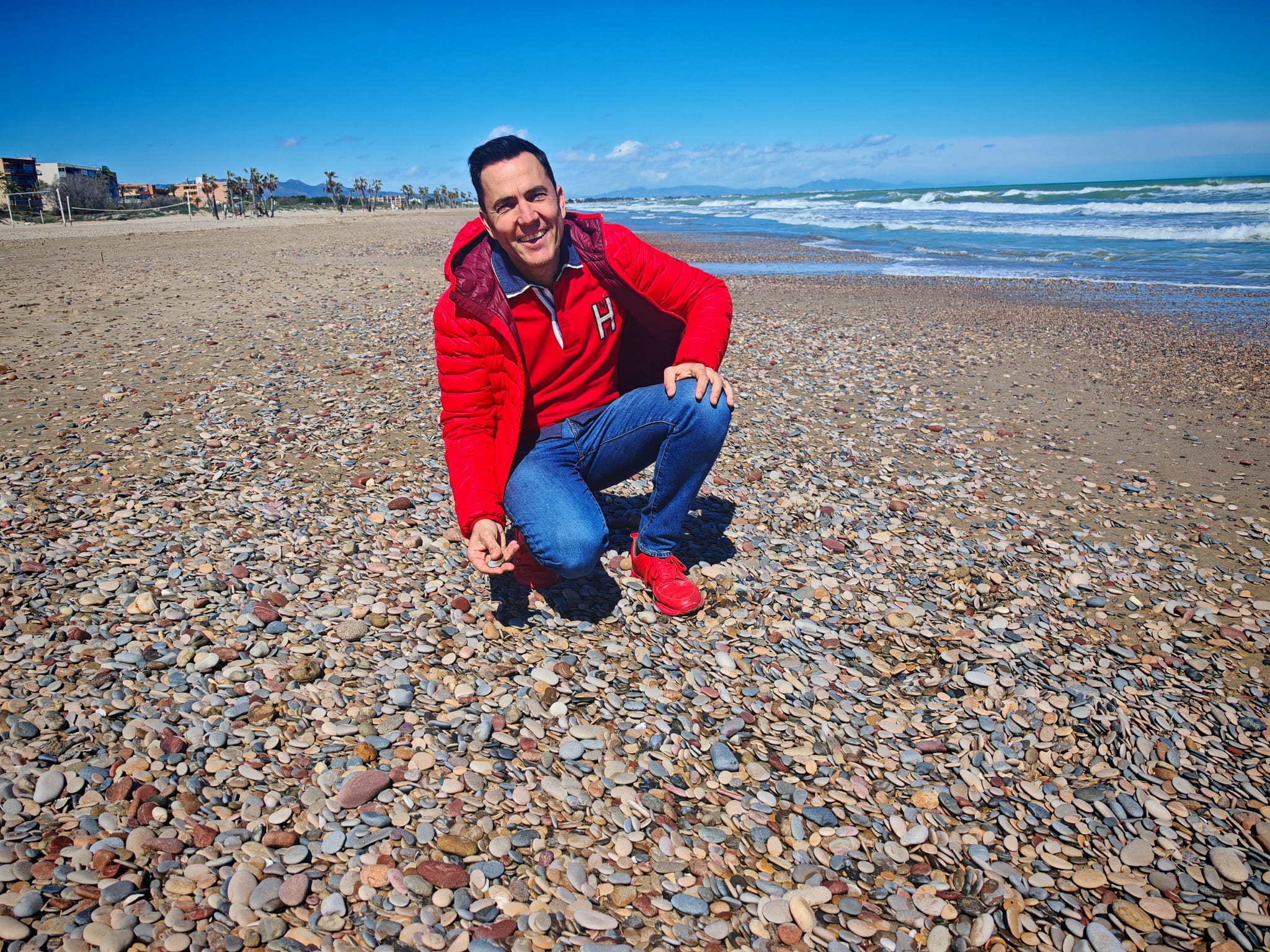 Una boya inteligente para regenerar las playas de Canet d'en Berenguer