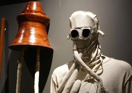 Instalación de la exposición sobre Leonardo da Vinci en el Museo Príncipe Felipe..
