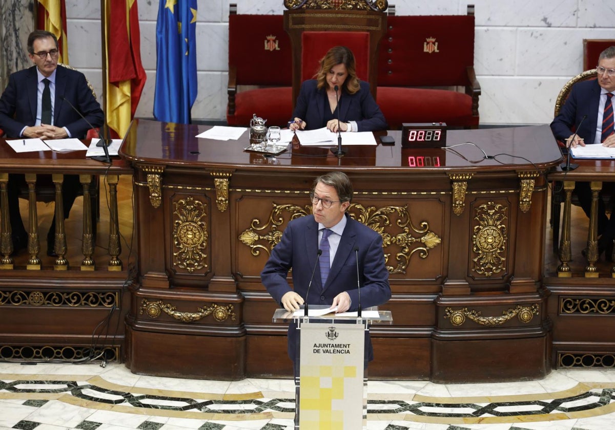 El concejal de Urbanismo, Juan Giner, en un momento del debate.