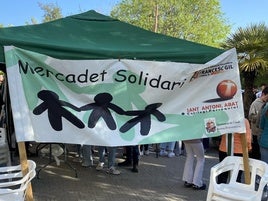 Mercadillo Solidario en Canals en una edición anterior.
