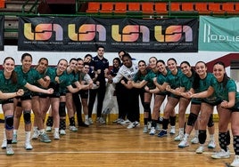 Las jugadoras del USA Handbol Mislata.