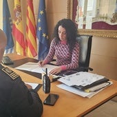 Reunión de la alcaldesa con la Policía Local.