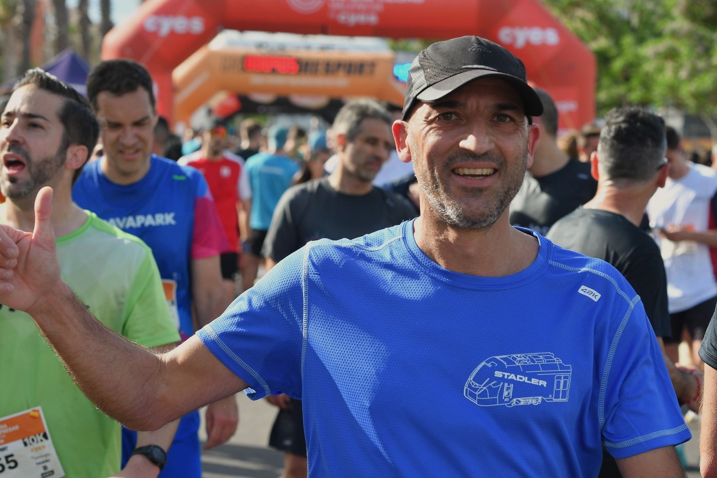 FOTOS | Búscate en la XII Carrera de Empresas de Valencia