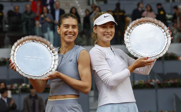 Anna Kalínskaya y Sorana Cîrstea.