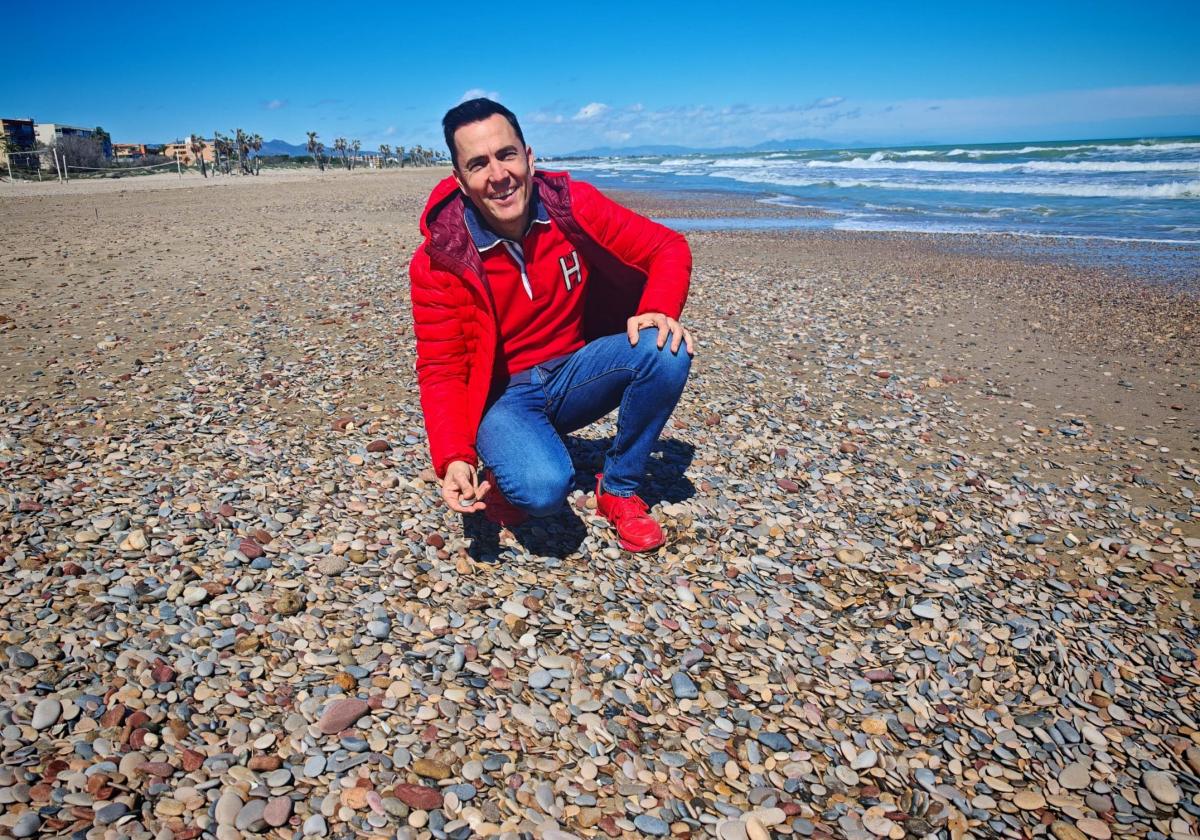 Una boya inteligente para regenerar la playa Racó de Mar