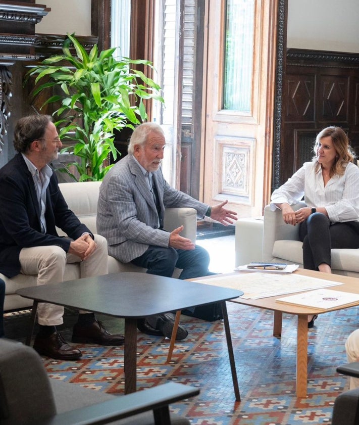 Imagen secundaria 2 - Recreaciones que inspiran la ampliación del Bioarc y visita de Fernando González Sitges y Tomeu Pons, de Bioparc.