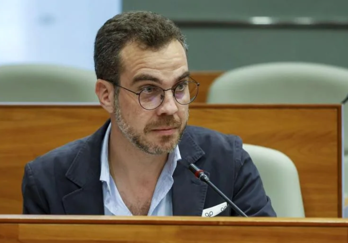 Folgado se queda con las competencias del ex portavoz de Vox