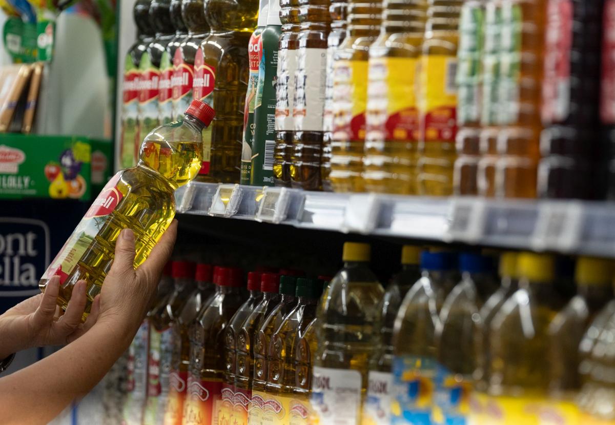 El nuevo precio del aceite de oliva virgen extra en los supermercados desde este miércoles 7 de mayo