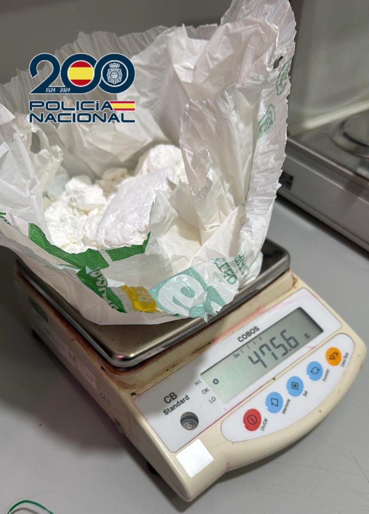 Detenido un hombre en Dénia con un paquete con 475 gramos de cocaína