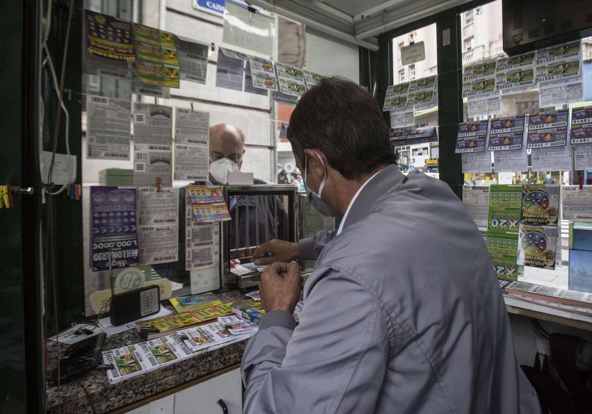 Un Sueldazo de la ONCE vendido cerca de un Mercadona deja 200.000 euros a un afortunado de la Comunitat
