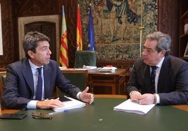 Una reunión en el Palau de la Generalitat entre Mazón y Llanos.