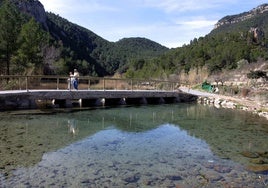 Vista de las aguas de Montanejos.