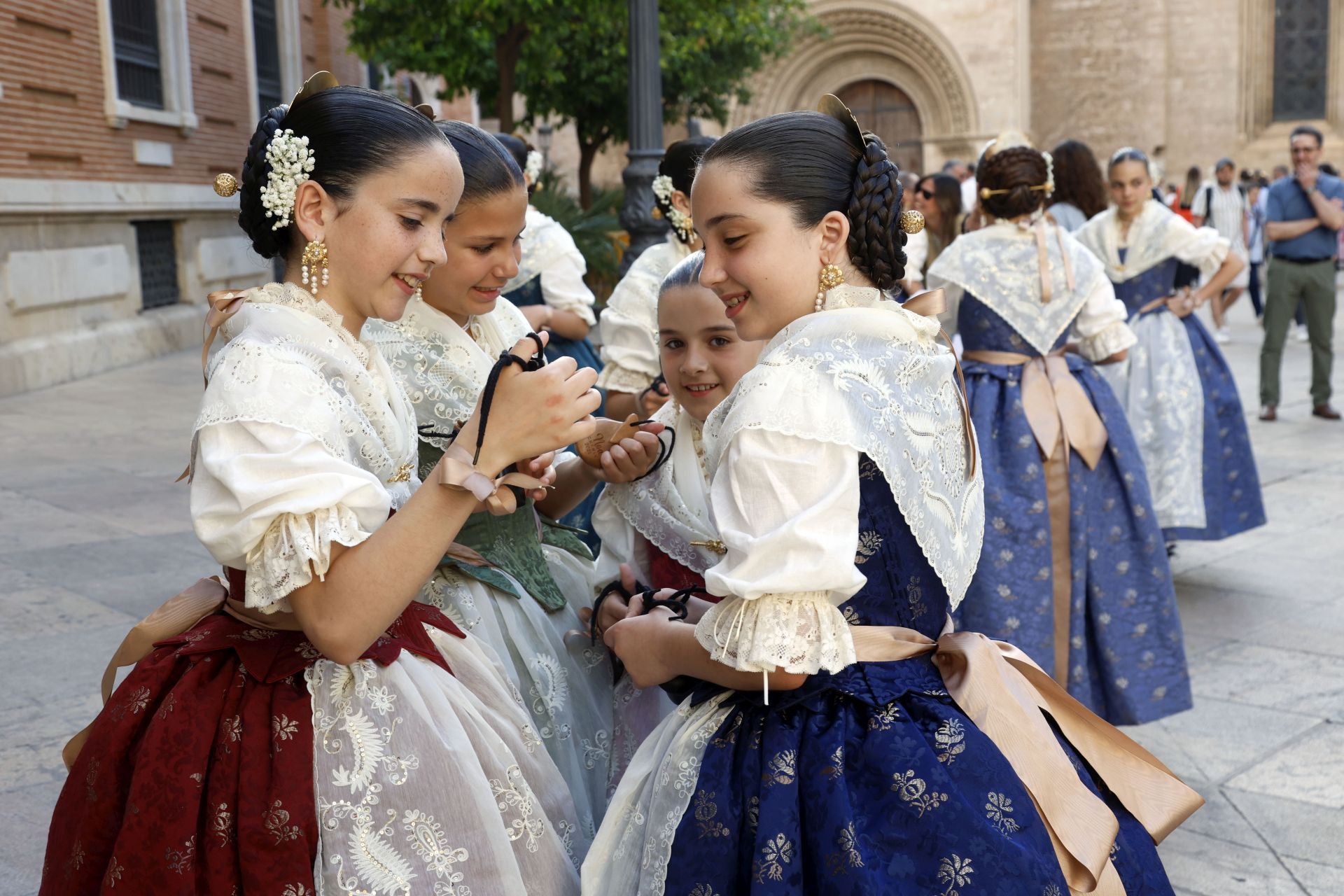 Dansà y pasarela de moda fallera