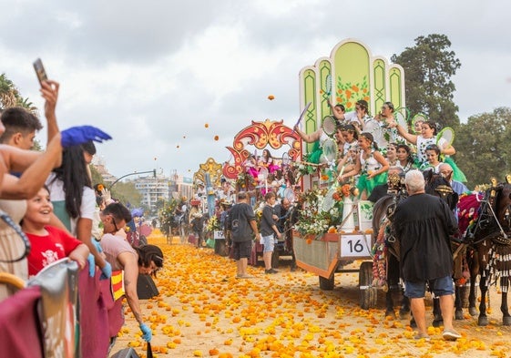 Un jurado elegirá los diseños de las 30 carrozas de la Batalla de Flores