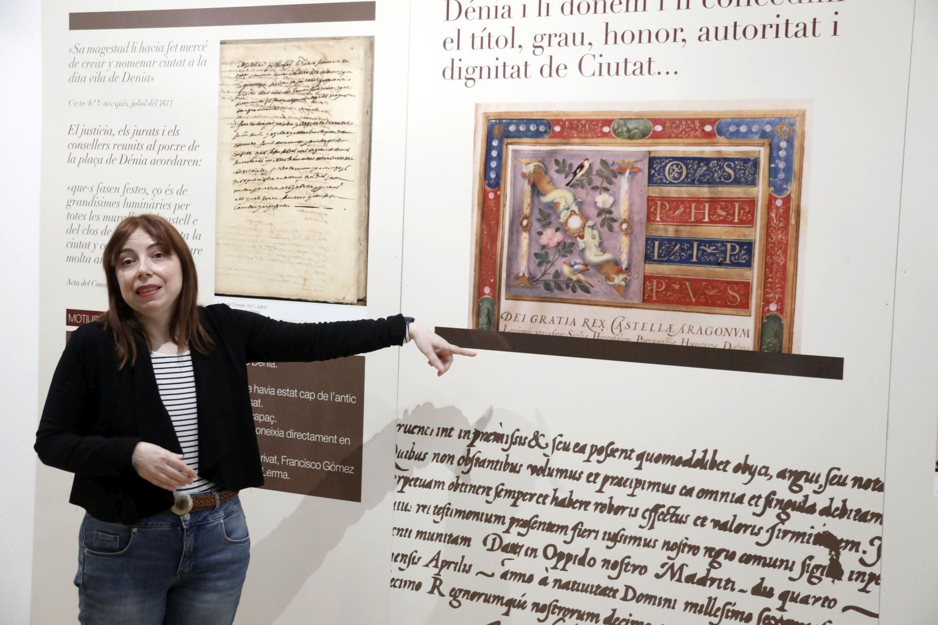 Imagen principal - Dénia rememora el luto por la muerte del V marqués de la ciudad hace 400 años