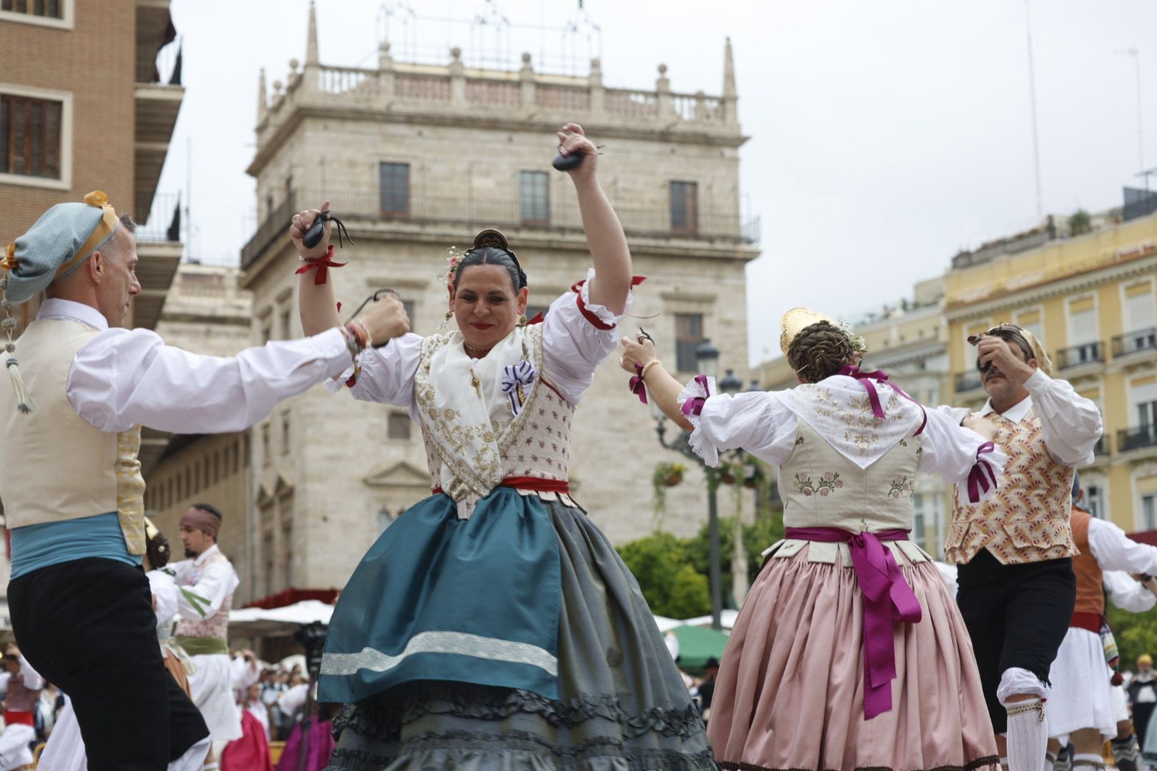 El pueblo valenciano se prepara para vivir una fiesta de la Virgen marcada por la dana