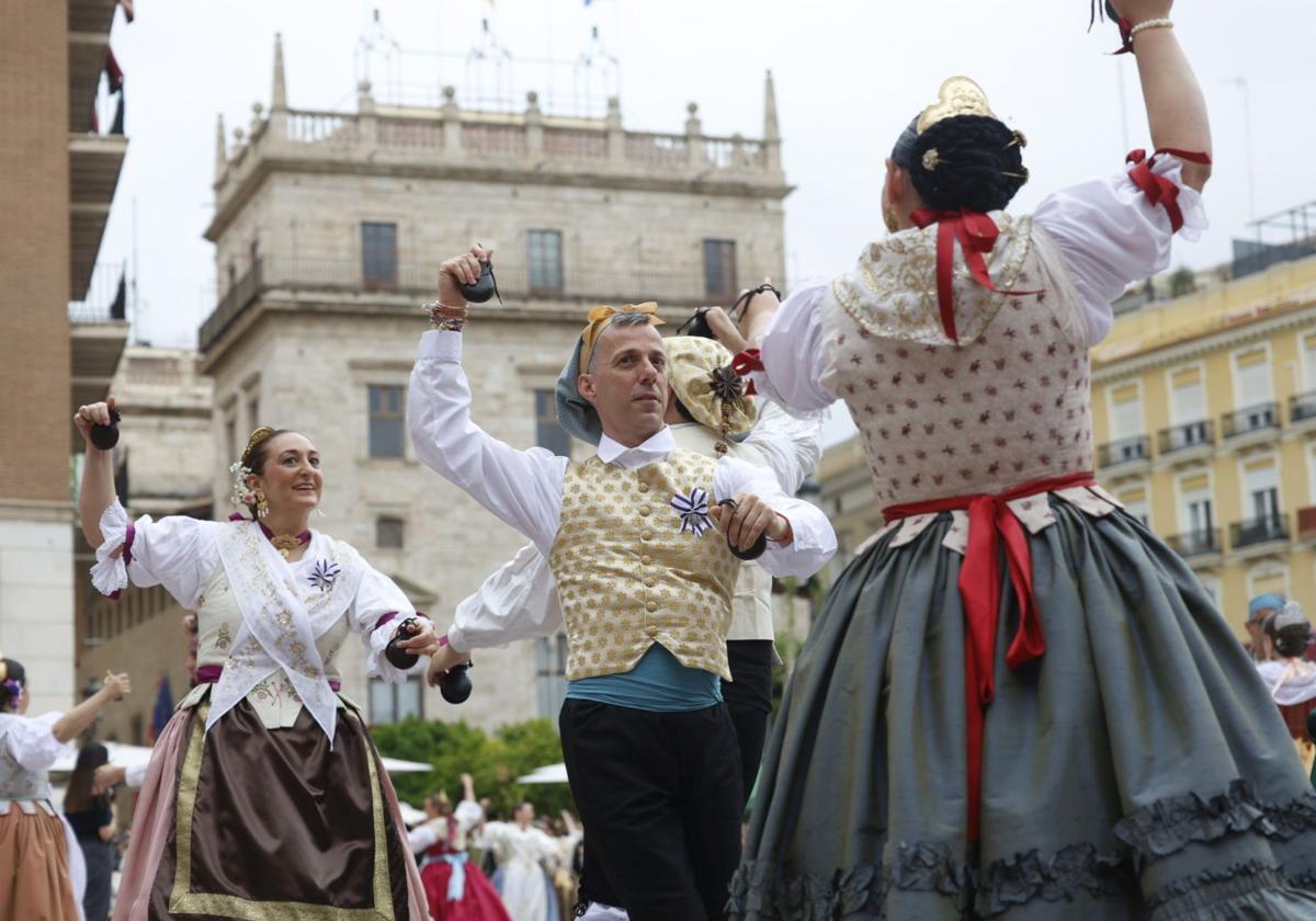 El pueblo valenciano se prepara para vivir una fiesta de la Virgen marcada por la dana