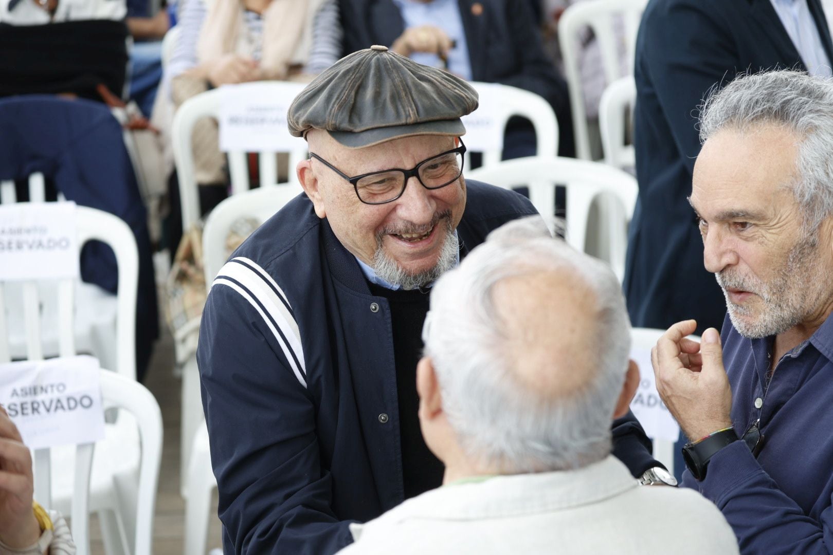 Fotos: los asistentes al mitin de Camps en Valencia