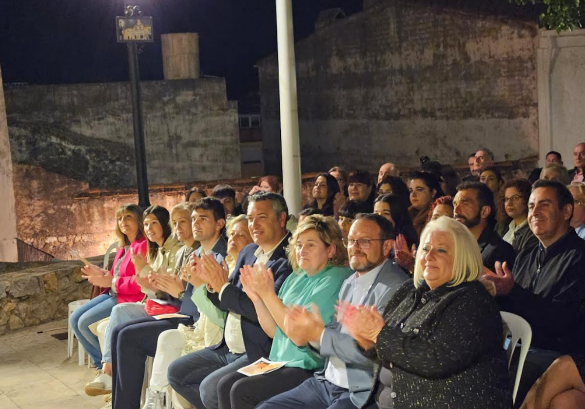 Oropesa del Mar homenajea a su patrona con una emotiva Serenata a la Virgen de la Paciencia