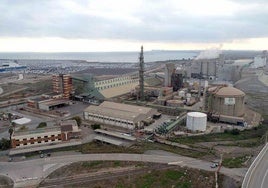 Instalaciones de Fertiberia en Sagunto.