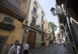 Calle Caballeros de Valencia, por donde pasa la procesión de la Mare de Déu.