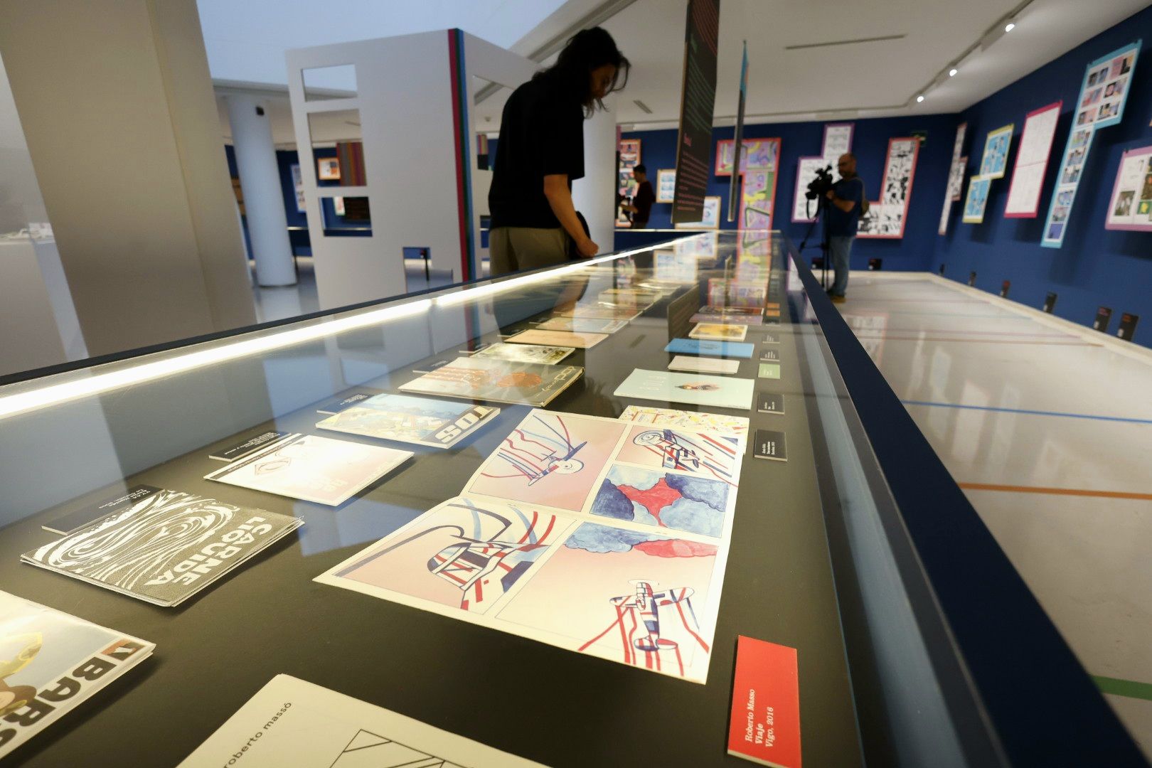 Fotos de la exposición &#039;¡Eso no es cómic! Fanzines...&#039; en Valencia