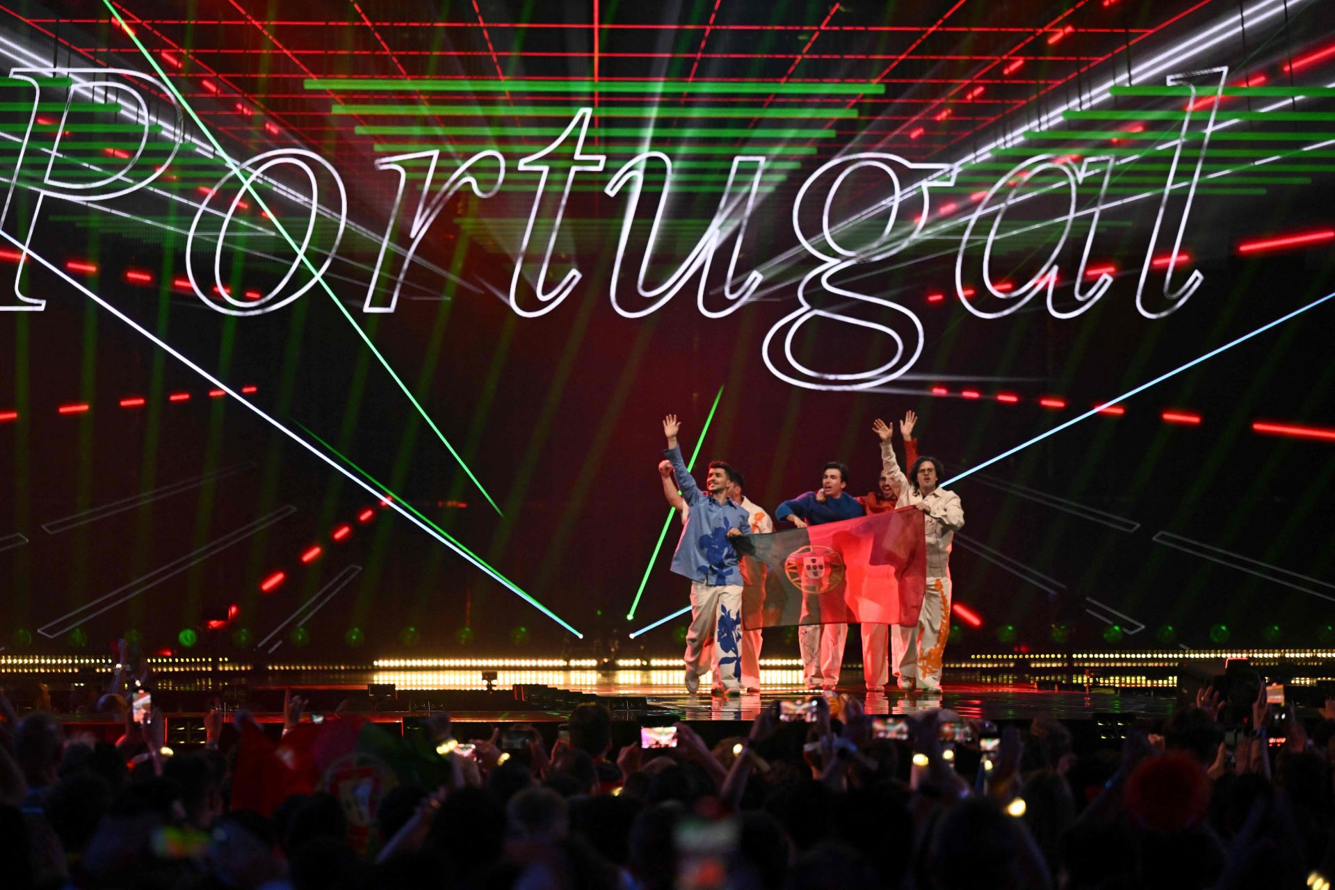 Las mejores imágenes de la final de Eurovisión 2025